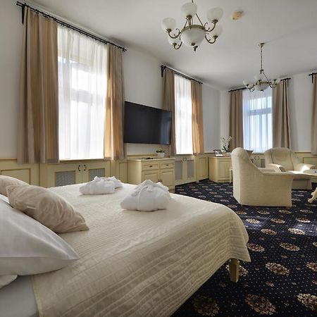Hotel Podhrad Hluboká nad Vltavou Dış mekan fotoğraf